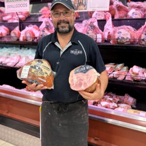 Whole Bone in Jakob's Wood Smoked Leg Ham (9kg to 11kg)